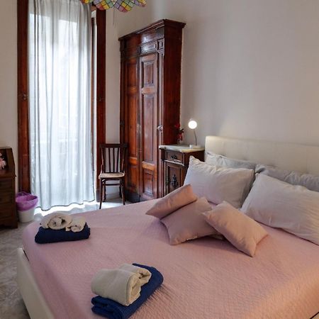 Bed and Breakfast La Casa Di Nonna Teresa à Naples Extérieur photo